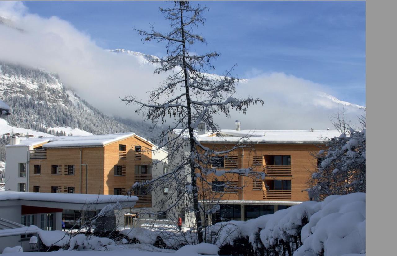 Montanas - Luxuswohnung Mit Kamin - Nahe Caumasee & Talstation フリムス エクステリア 写真